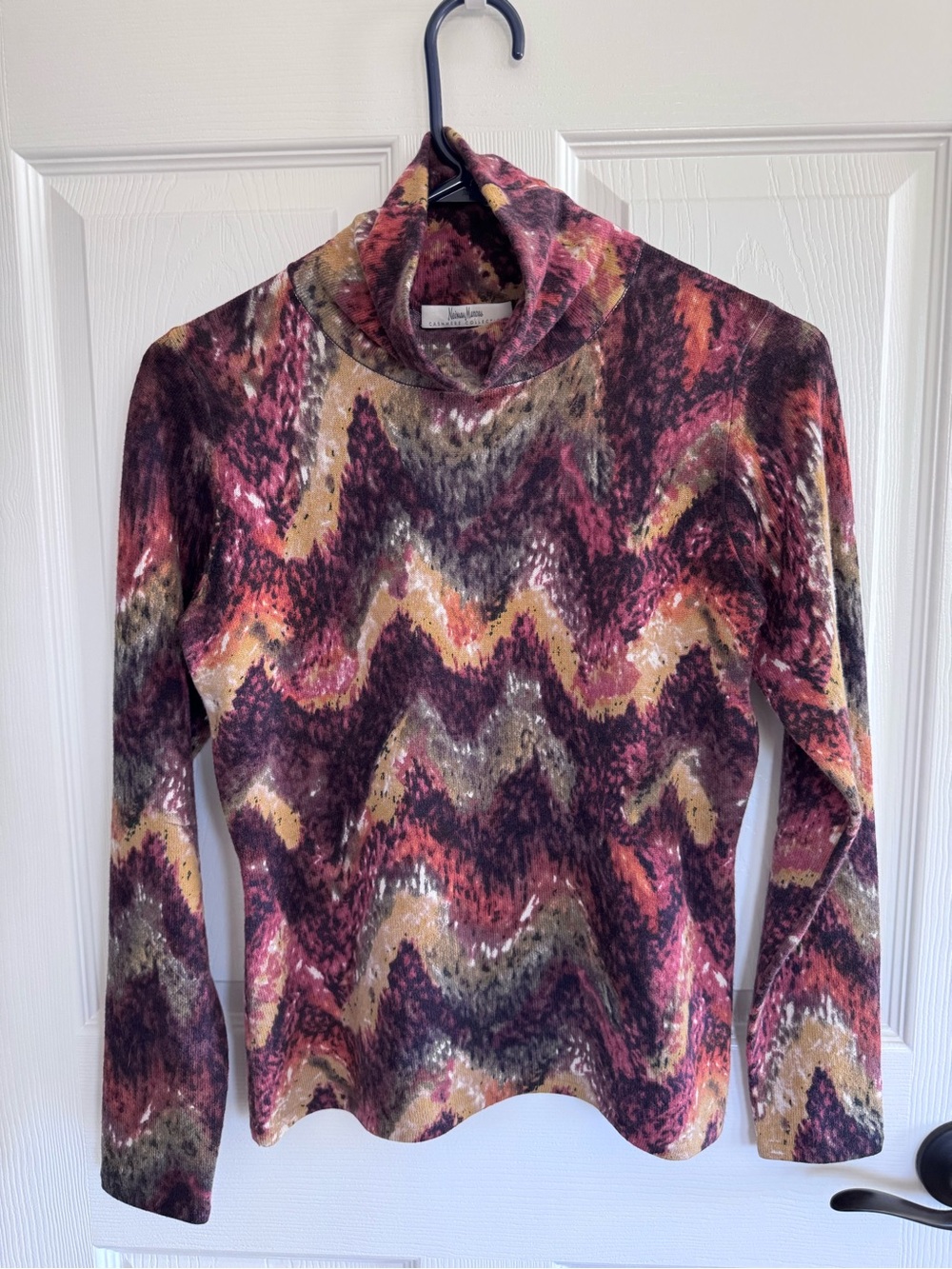 Women's Multicolor Zigzag Turtleneck Top